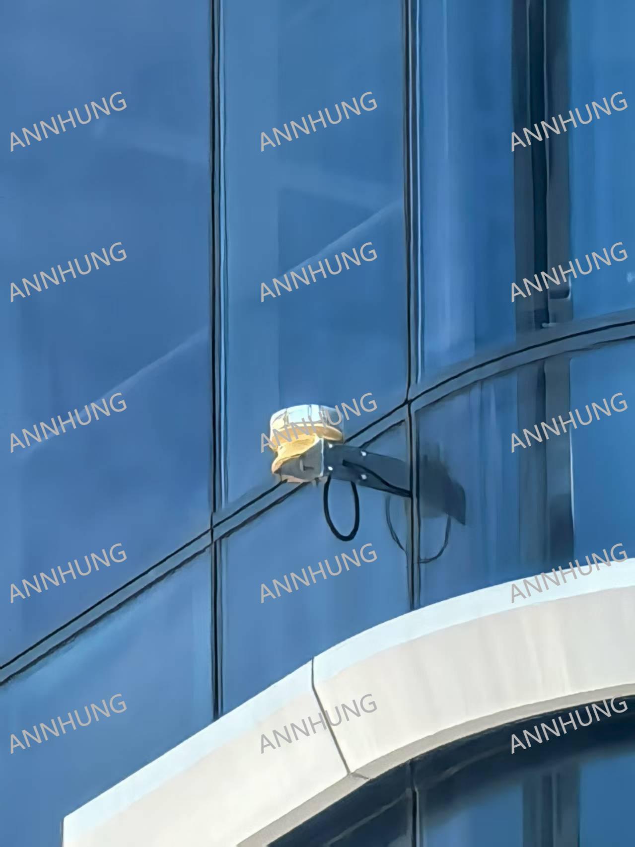 Aktueller Firmenfall über Installationsfall von mittelintensiven Luftfahrthindernisbefeuerungen