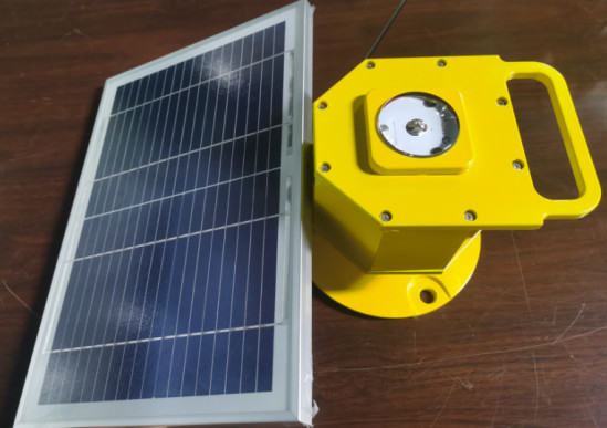 Polycarbonatgehäuse LED Hubschrauberlandeplatzbeleuchtung Solarbetriebene Rollbahnbeleuchtung FATO