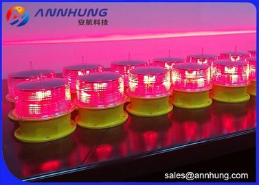 Hoher Kamin-Solarluftfahrt-Hindernisfeuer-geringe Stärke mit eingebautem Sonnenkollektor
